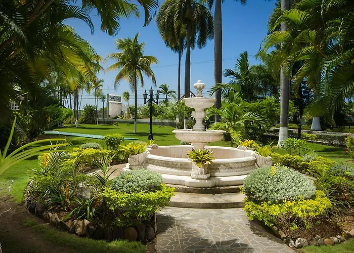 Seagarden Resort 3*