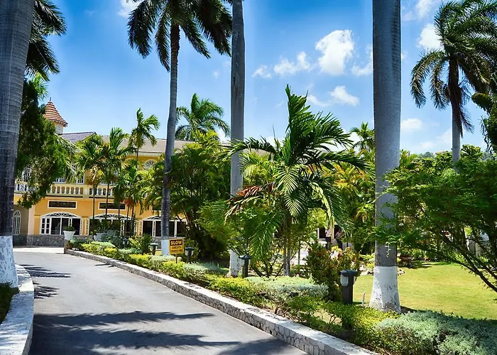 Resort Seagarden 3*