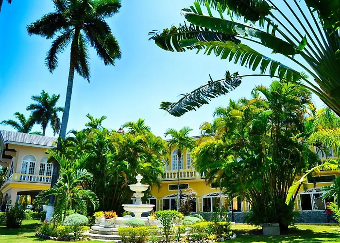 Seagarden Resort 3*